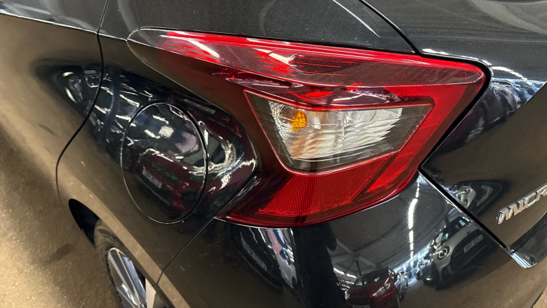 Nissan Micra 1.0 IG-T 100 Tekna 5dr Petrol Hatchback